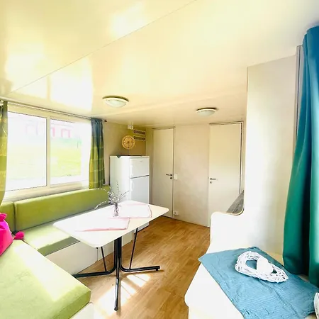 Mobilheim Terra - Vyrovicka Prehrada Holiday home *